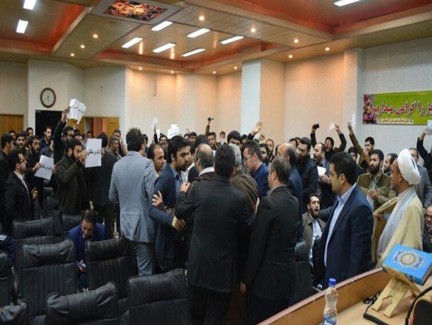 مسوولان اجرایی استان باید پاسخگوی مجوز سخنرانی فیاض زاهد باشند/حمایت از بیانات روشنگرانه حضرت آیت الله قربانی