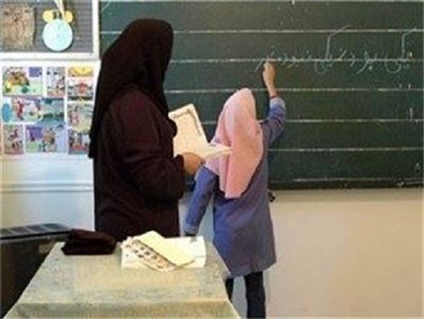غیبت طولانی معلم، اعتراض شدید والدین دانش آموزان را رقم زد