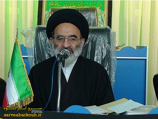 ابرکوه؛ منطقه فرهنگی ارزشمند برای کشور/ خسارت «برکناری مدیر شایسته» بیش از تعطیلی کارخانه است/ تأکید بر کوتاه شدن روند امور اداری