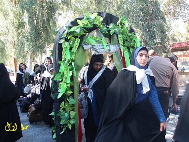 ۳۲۰ دانش آموز دختر زاهدانی به اردوی راهیان نور اعزام شدند+تصاویر