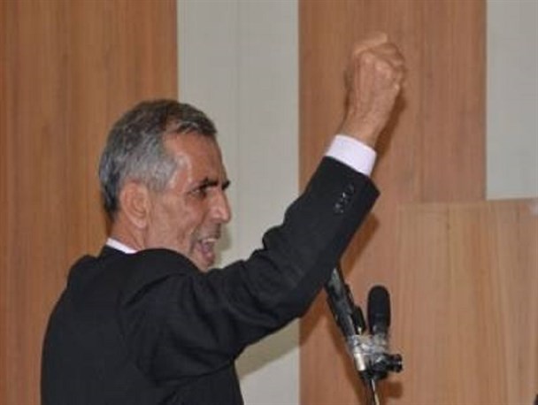 چهره ماندگار قلابی!