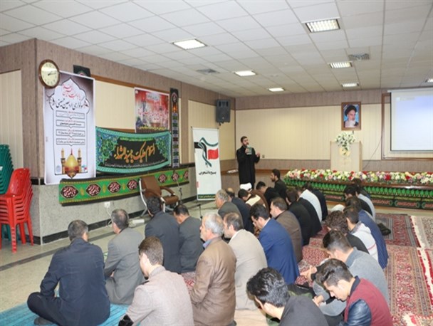 عزاداری اربعین و برپایی سفره احسان در دانشگاه پیام نور میاندوآب+ تصاویر