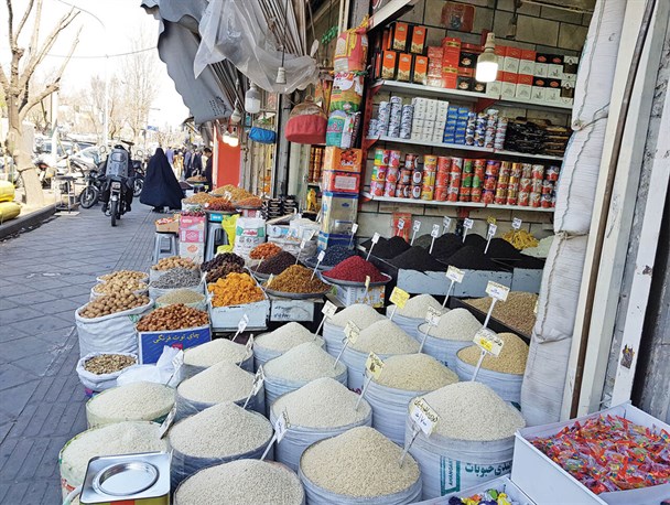 ممنوعیتی که روزگار مردم را سیاه کرد/ نگرانی حذف برنج از سفره خانوارها