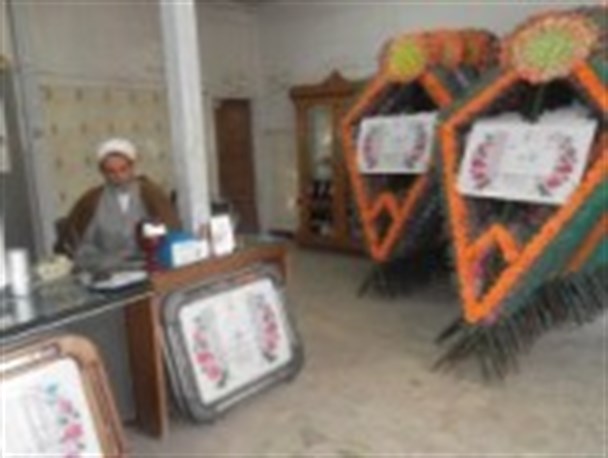 بدعت غلط استفاده از بنر در مراسم ختم حذف شود