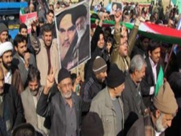 راهپیمایی اعتراضی مردم ورامین نسبت به سخنرانی فاطمه راکعی در دانشگاه آزاد