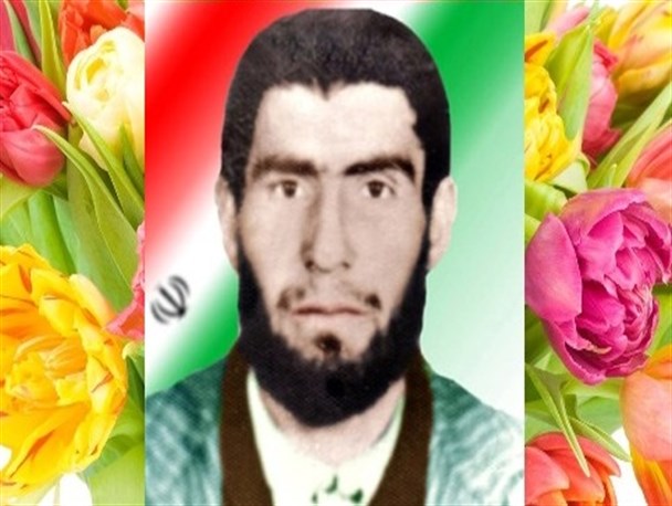 شهید عبدالله قنبری با تأسیس مکتب قرآن به نوجوانان آموزش می داد