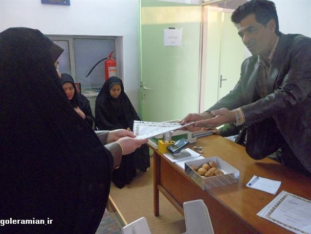 مراسم تجلیل از دانشجویان روستای قره قاچ +تصاویر