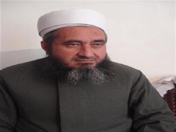 در صورت اقدام به جذب نیرو، افراد بومی منطقه در اولویت باشند