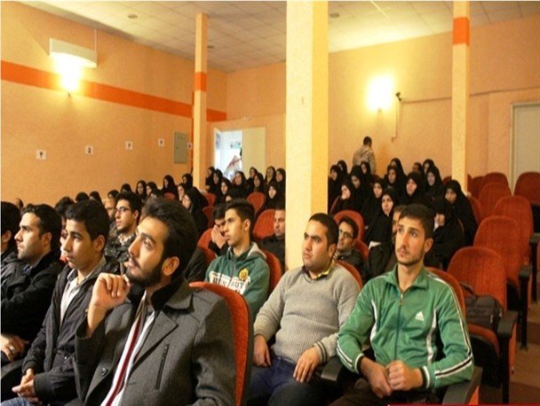 همایش فعالان فضای مجازی در ملارد برگزار شد