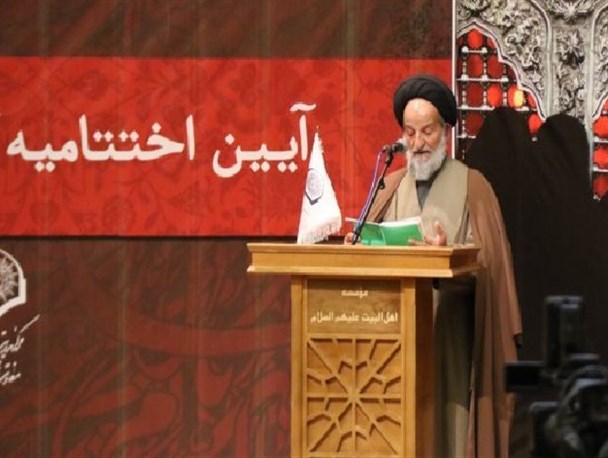 اختتامیه کنگره شعر عاشورایی حوزه علمیه اصفهان/ تصاویر