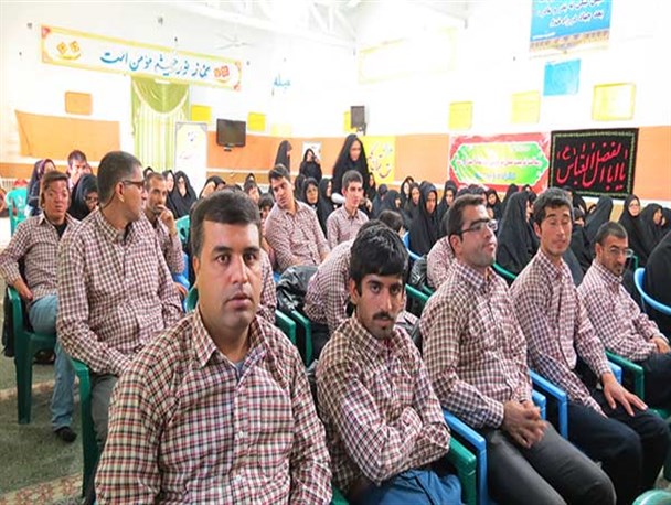 همایش گرامیداشت هفته معلولین در ابرکوه + تصویر