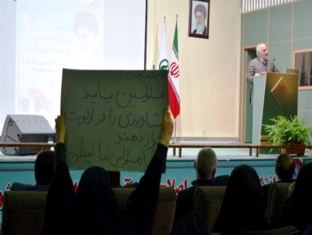 بنویسید دانشجو، بخوانید دولت!/ ماست مالیزاسیون شاهکارهای دولت تدبیر، به نام روز دانشجو!