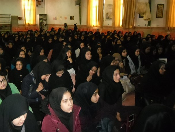 بی احترامی به خبرنگار دانشجو پرس و توهین به شعور دانشجویان