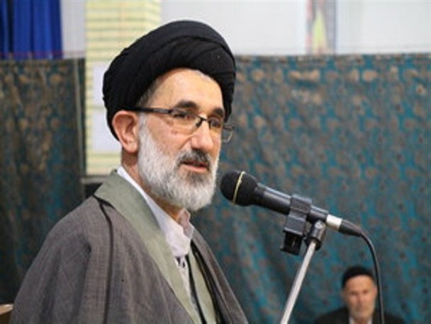 حضور مردم در صحنه راه حضور حجت خدا و اقامه دین/محال عقلی است بدون اقامه دین بشریت به آرمان های خود برسد