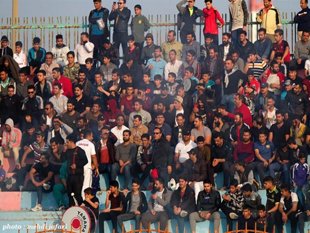 استادیوم شهید بهشتی در انتظار ۱۵هزار بوشهری برای پیروزی شاهین شهرداری