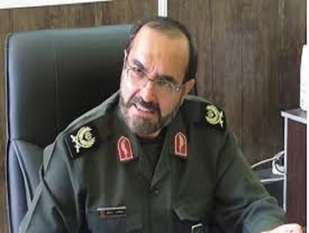 صدور کارت ایثارگری برای رزمندگان/ ۲۲۰ هزار صفحه در فضای مجازی برای شهدا راه‌اندازی شد