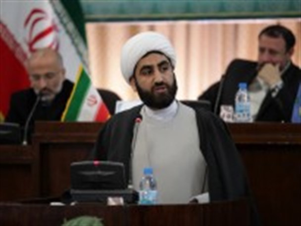 شورایی که منطبق بر گفتمان انقلاب اسلامی باشد ذاتا فساد ستیز است
