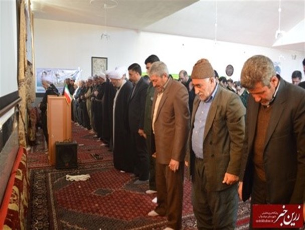 اقامه نماز وحدت در دهستان حاج حسن میاندوآب