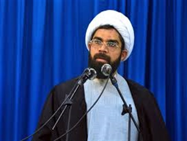 در نظام اسلامی فرقی بین آقازاده و یک فرد عام نیست/ قوه قضائیه در چارچوب مصالح نظام برخورد کند