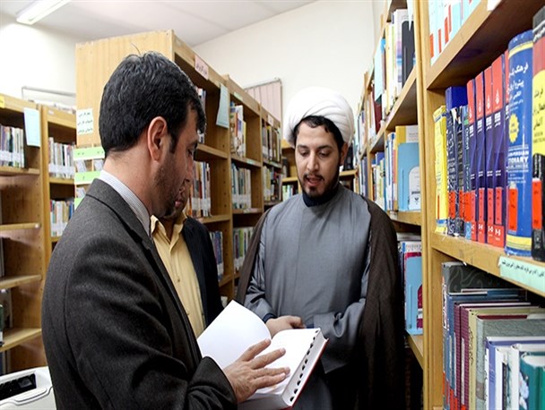 مدیران بهارستانی از کتابخانه های عمومی شهرستان بازدید کردند + تصاویر