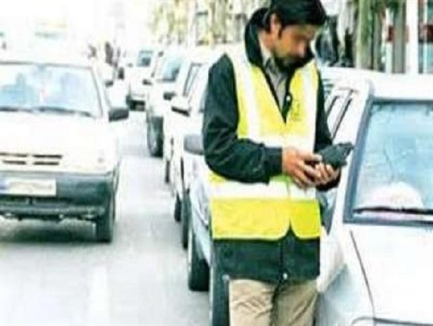 نصب ۲ هزار تابلوی اطلاع‌رسانی قیمت در معابر تحت پوشش الیت/ بالغ بر ۷۵ درصد پارک خودروها کمتر از نیم ساعت است