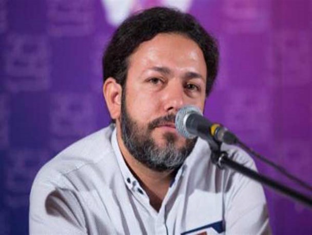 ضمیر ناخودآگاه تنها مشوقم بود/ انقلاب و شهدا، محور تولیداتم هستند