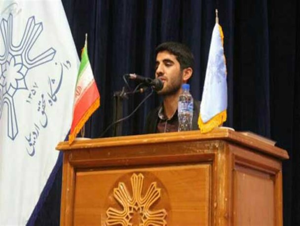 ما دلواپس همان روزی بودیم که ظریف بگوید اشتباه کردیم/ اگر مکتب امام فراموش شود،سیلی خواهیم خورد