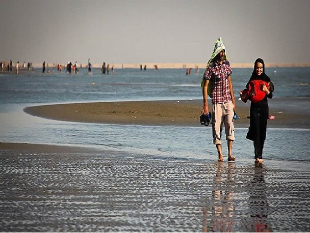 گرمای جنوب یخ زمستان را آب کرد/ آغاز فصل گردشگری در دیار دریادلان خلیج فارس