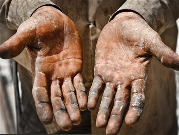 برگزاری ۴ جلسه کمیته تخصصی مزد کارگران/ پس‌اندازی برای کارگر نمی‌ماند که بیمه زندگی بخرد