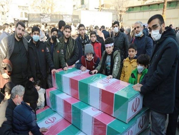 وداع با لاله ها در خیابان بهشت تهران