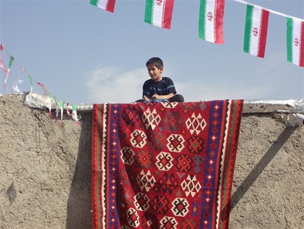تصاویری از مراسم جشن دهه فجر در روستای برغون باشت