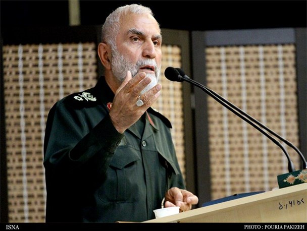 سران فتنه قاتل‌اند / فتنه در حال جوانه زدن است