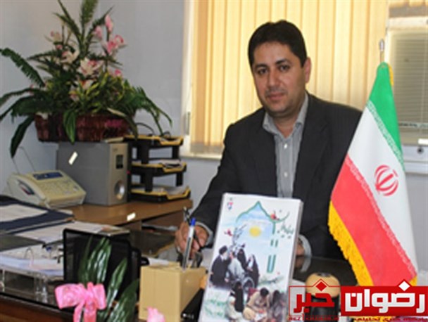 اساس انقلاب ما را اسلام تشکیل می دهد