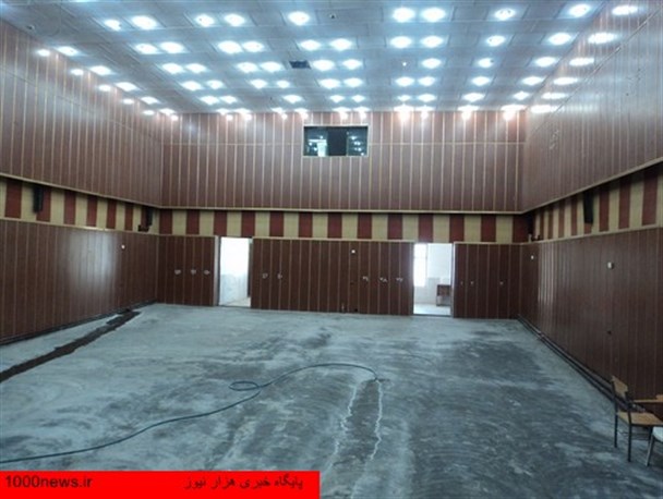 سالن آمفی تئاتر بردسیر تا پایان سال بازسازی و به بهره برداری خواهد رسید+تصاویر