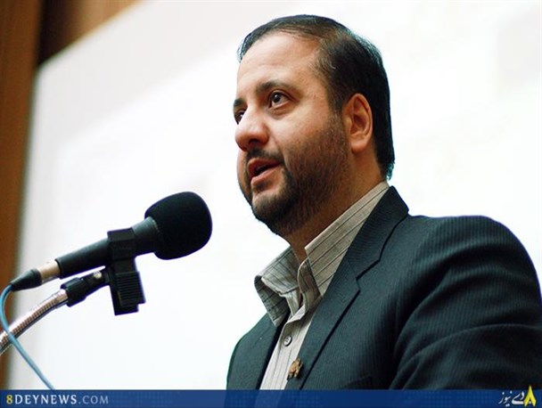 اگر ضعفی در جمهوری اسلامی دیده شد نتیجه خیانت ها ی برخی افراد است/ بگذارید دل دیگران به اعتدال خوش باشد