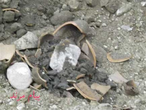 کشف آثار تاریخی در عملیات حفاری مرکز شهر مرند/ اعتراض شهروندان به بی توجهی کارگران + تصاویر