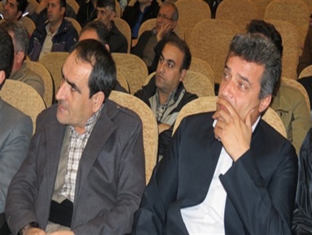 مراسم تودیع و معارفه مدیران جدید و سابق آموزش و پرورش سروآباد برگزار شد