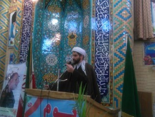 متهم کردن نیروهای انقلابی و حزب اللهی به افراطی گری مصداق نفوذ است