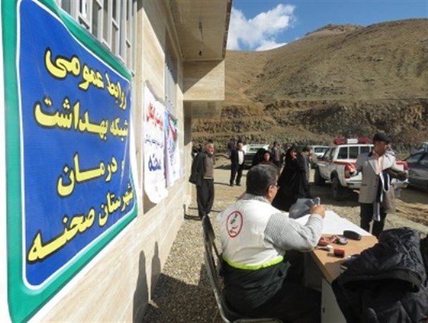 ویزیت جهادی شبکه بهداشت و درمان صحنه در روستای جیحون آباد انجام شد+تصویر