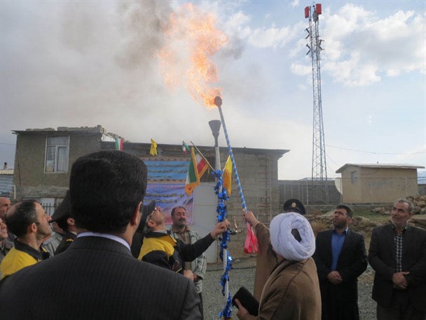 بهره مندی یک هزار خانوار روستایی شهرستان سنقر از نعمت گاز+تصویر