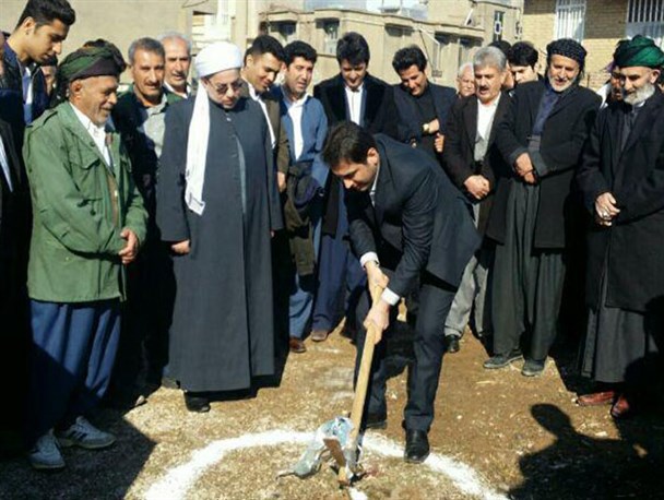 دو پروژه عمرانی در شهرستان جوانرود به کلنگ زنی شد