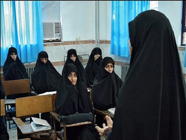 بررسی فعالیت‌های رشته مطالعات اسلامی زنان/ مسائل زنان زیر ذره‌بین حوزه علمیه