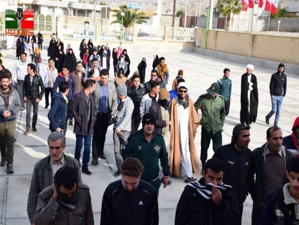همایش پیاده روی خانوادگی در نودان برگزار شد + تصاویر