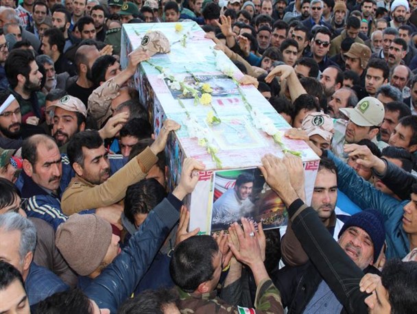 تشییع با شکوه شهید مدافع حرم «جواد سنجه ونلی» + تصاویر