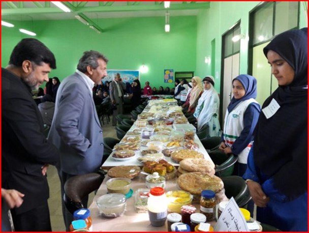 برگزاری جشنواره غذا و بازارچه کار و فناوری در آموزشگاه حاج حسن ناصری زیرکوه + تصاویر