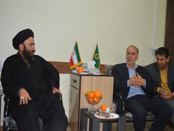مدیرکل بنیادشهید فارس با امام جمعه سپیدان دیداروگفتگو کرد