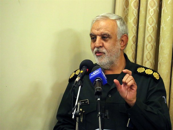 « مدیران چند نَبش » تهدیدی خطرناک برای انقلاب اسلامی هستند