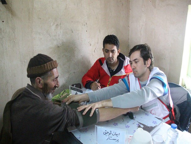 حاشیه های تصویری کاروان سلامت در روستای قورپلجه گنبد