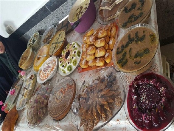 جشنواره غذاهای بومی و محل در تویسرکان برگزار شد