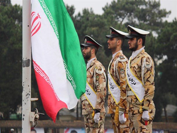 صبحگاه مشترک نیروهای مسلح در گرگان برگزار شد+تصاویر